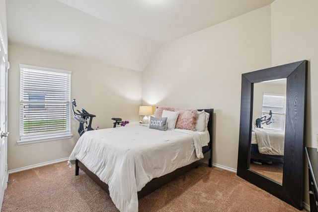 1117 Daventry Drive, Glenn Heights, TX 75154