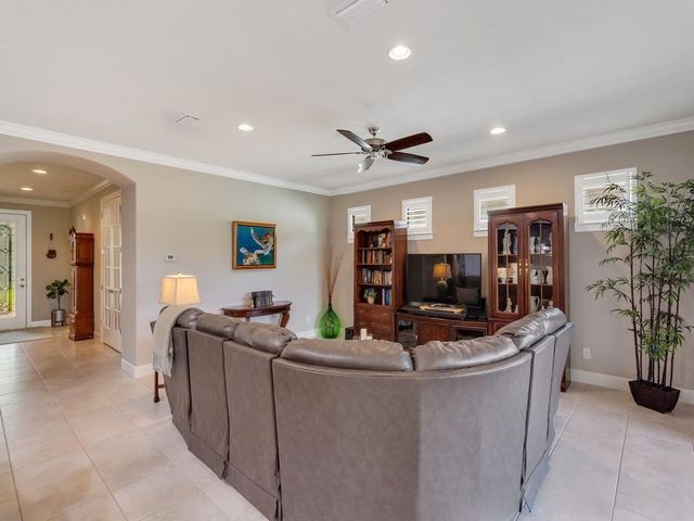 5041 Pendelton Square, Vero Beach, FL 32967