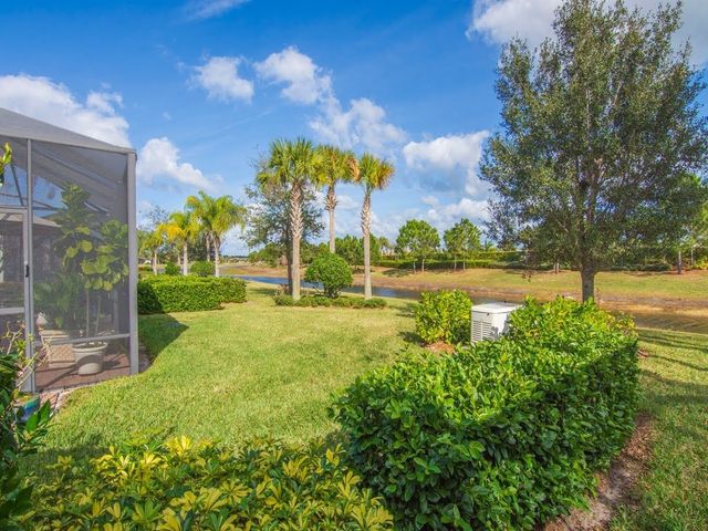 5041 Pendelton Square, Vero Beach, FL 32967