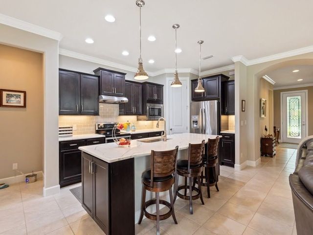 5041 Pendelton Square, Vero Beach, FL 32967