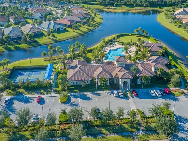 5041 Pendelton Square, Vero Beach, FL 32967