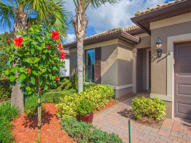 5041 Pendelton Square, Vero Beach, FL 32967