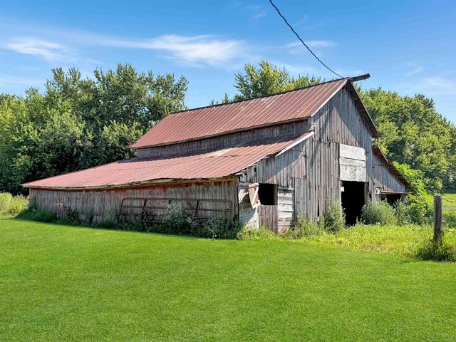 201 A Street, Traer, IA 50675