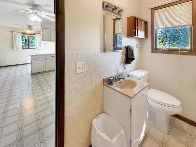 201 A Street, Traer, IA 50675