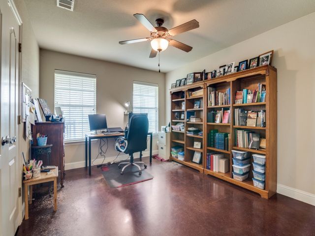 9201 Prairie Chapel Road, Crandall, TX 75114