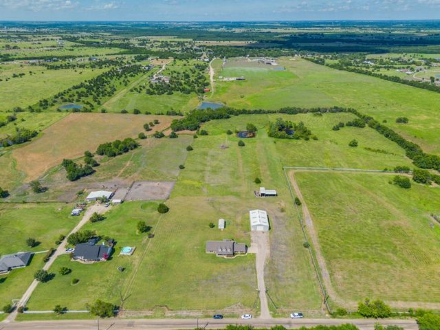 9201 Prairie Chapel Road, Crandall, TX 75114