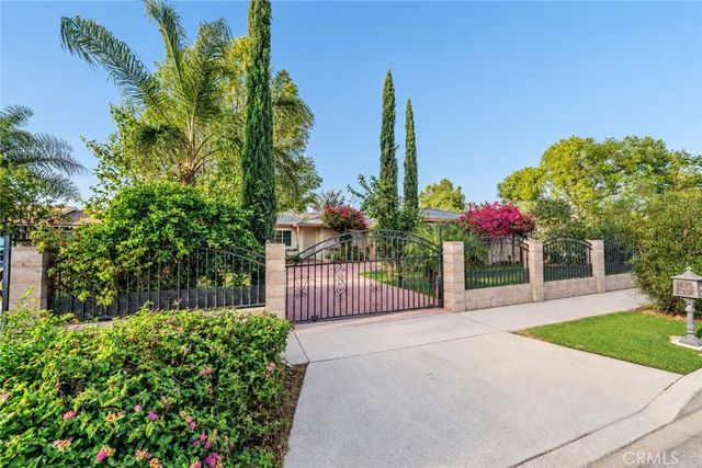 27150 Cypress, Highland, CA 92346