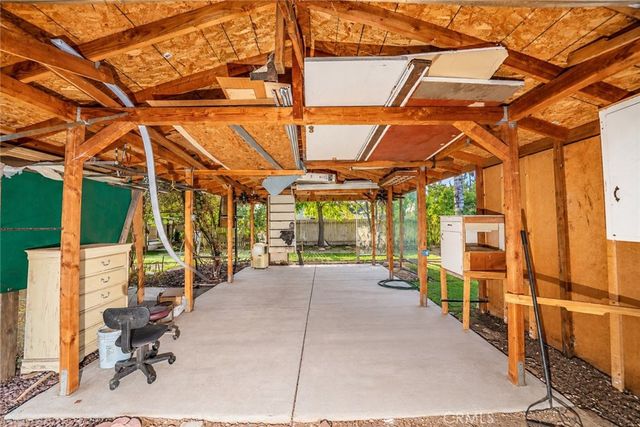 27150 Cypress, Highland, CA 92346
