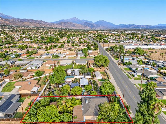27150 Cypress, Highland, CA 92346