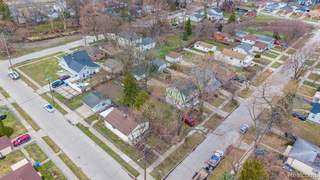 5452 Kingston, Dearborn Heights, MI 48125