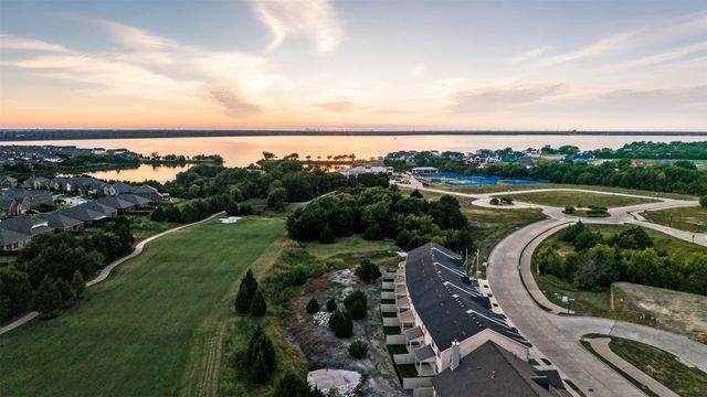 1622 Governors Boulevard, Heath, TX 75126