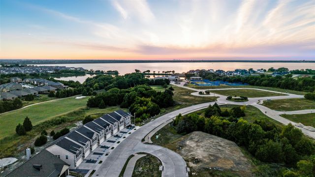 1622 Governors Boulevard, Heath, TX 75126