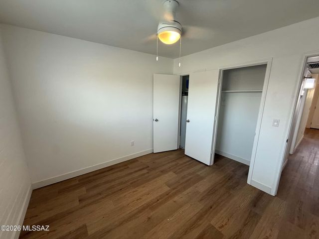 1518 E Hedrick Dr Apt B, Tucson, AZ 85719