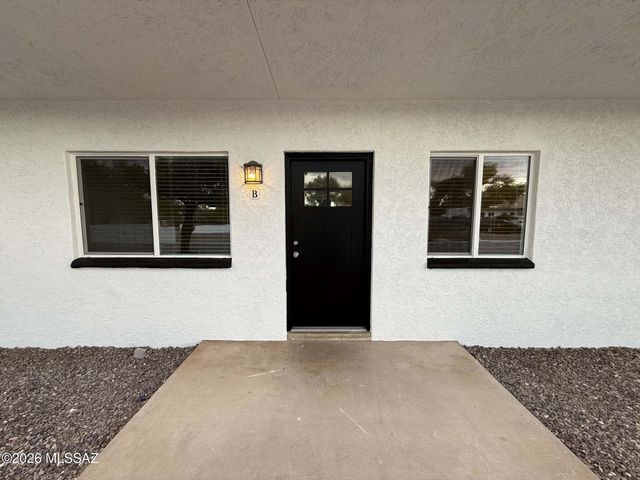 1518 E Hedrick Dr Apt B, Tucson, AZ 85719
