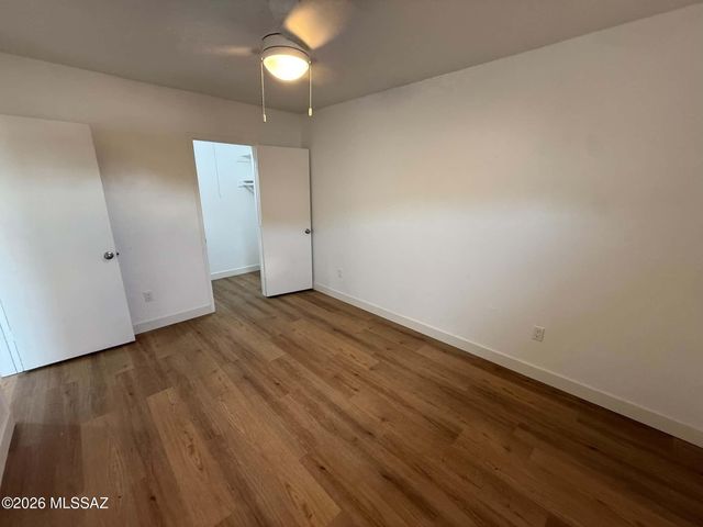 1518 E Hedrick Dr Apt B, Tucson, AZ 85719