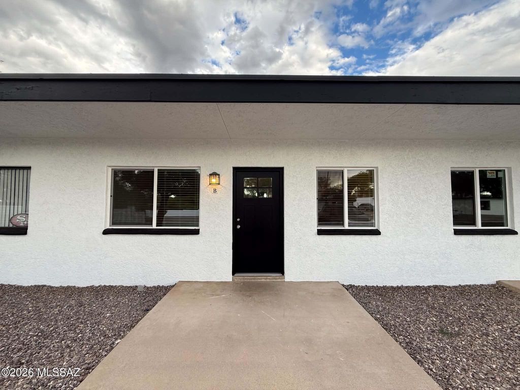 1518 E Hedrick Dr Apt B, Tucson, AZ 85719