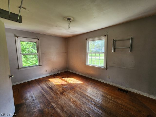 801 Kenilworth Avenue NE, Warren, OH 44483