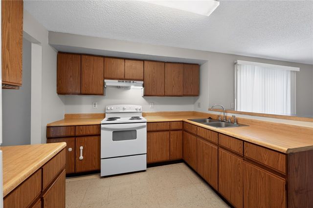 2278 Cross Village Drive, Miami Twp, OH 45342