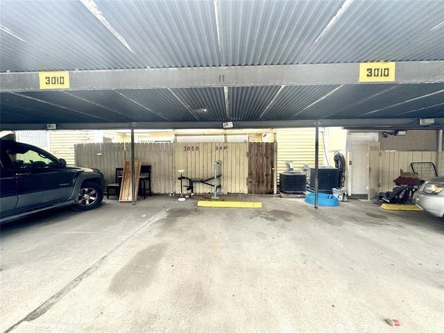 8405 Wilcrest Drive 3010, Houston, TX 77072