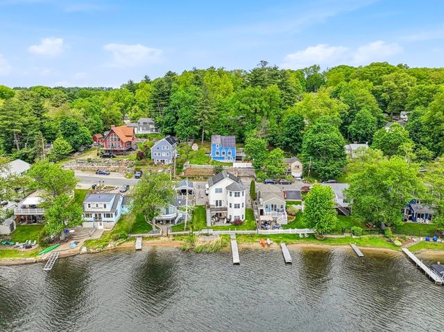 50 Lakeshore Dr, Marlborough, MA 01752