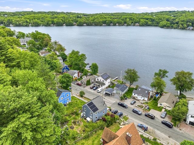 50 Lakeshore Dr, Marlborough, MA 01752