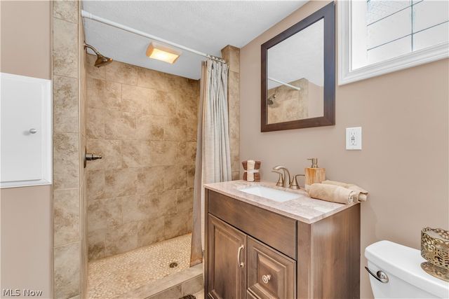 3023 Norris Avenue, Parma, OH 44134