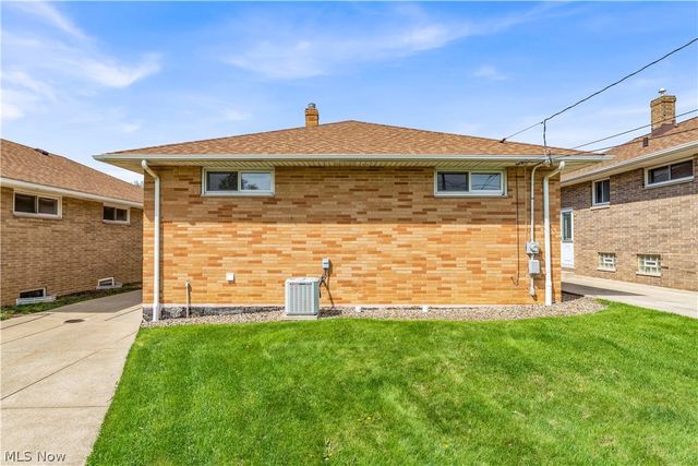 3023 Norris Avenue, Parma, OH 44134