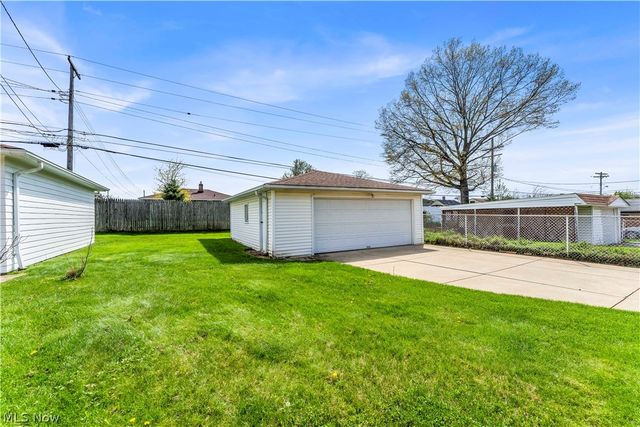 3023 Norris Avenue, Parma, OH 44134