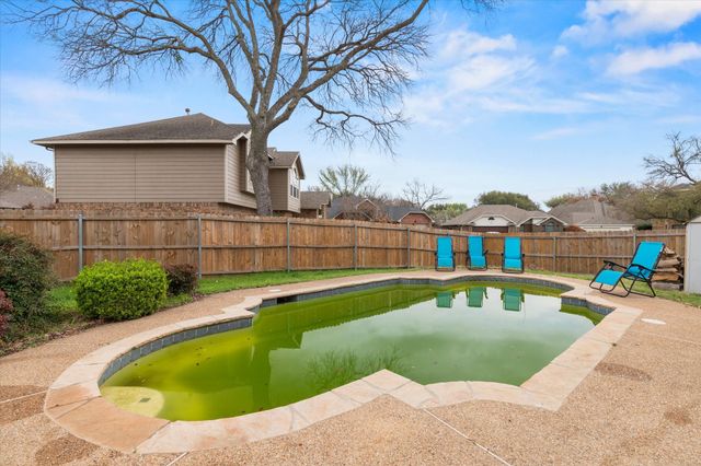 4151 Cedar Drive, Grapevine, TX 76051