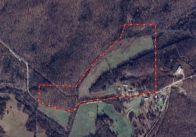 1676 Moonlight Road, Mammoth Spring, AR 72554