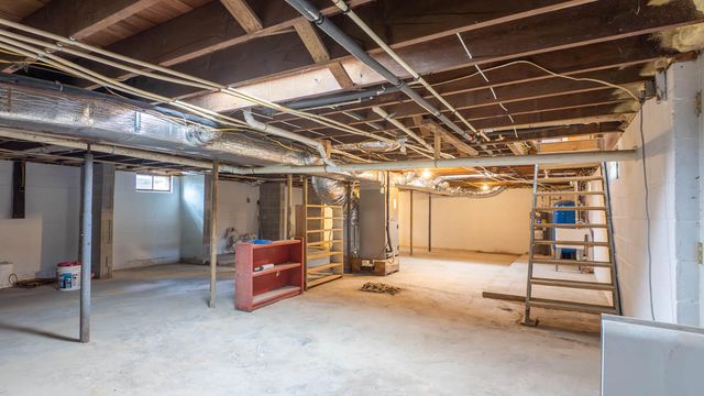 1676 Moonlight Road, Mammoth Spring, AR 72554