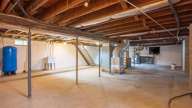 1676 Moonlight Road, Mammoth Spring, AR 72554