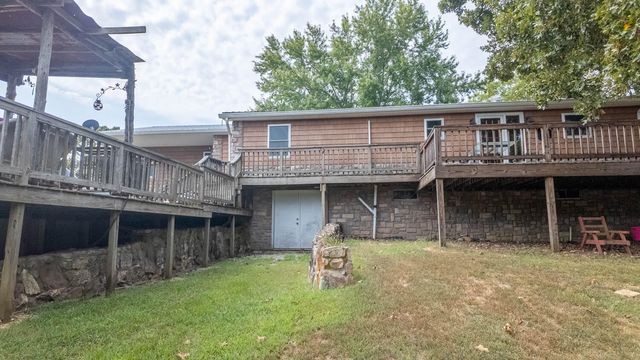 1676 Moonlight Road, Mammoth Spring, AR 72554