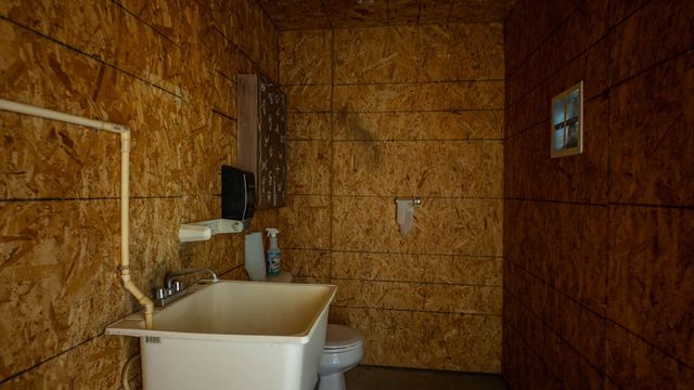 1676 Moonlight Road, Mammoth Spring, AR 72554