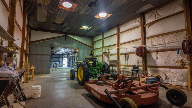 1676 Moonlight Road, Mammoth Spring, AR 72554