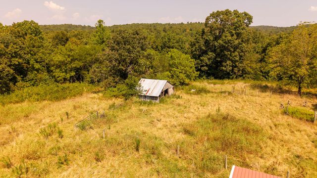 1676 Moonlight Road, Mammoth Spring, AR 72554