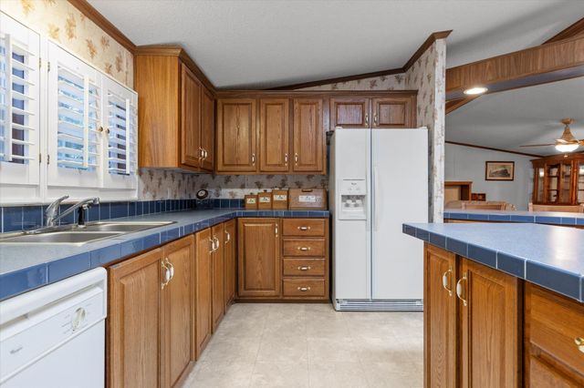 860 Ponderosa Drive, Soddy Daisy, TN 37379
