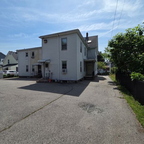 17 Albertina St 1R, Quincy, MA 02169