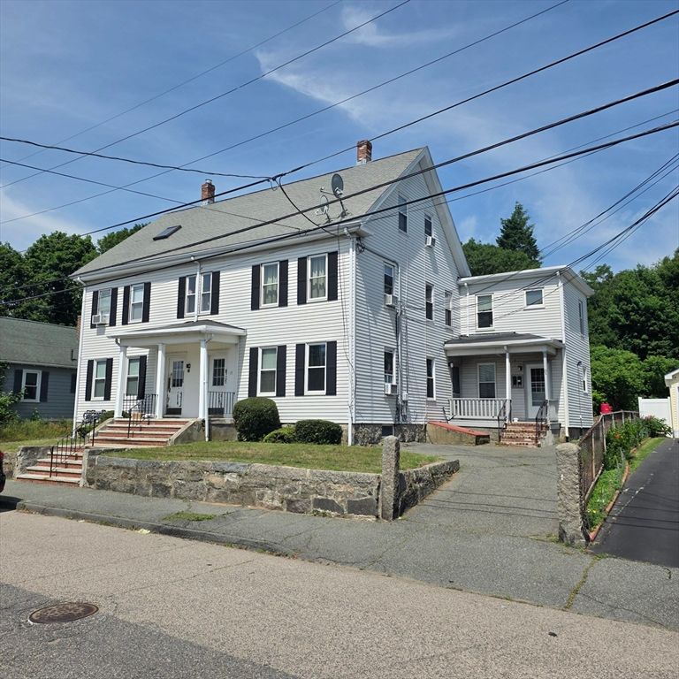 17 Albertina St 1R, Quincy, MA 02169