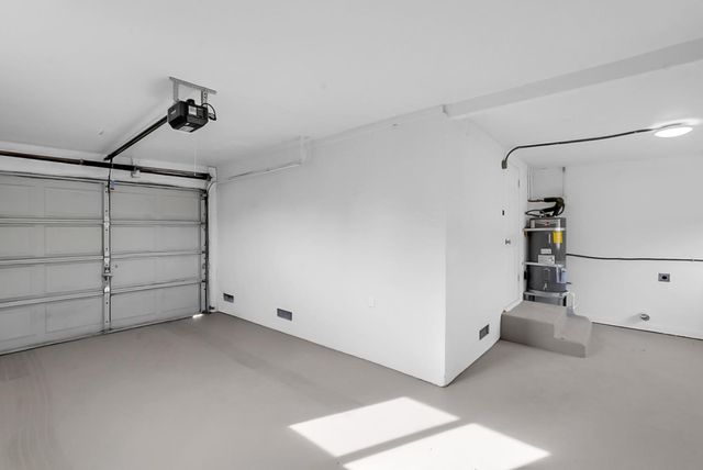 209 Emerson Ave, Modesto, CA 95350