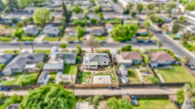 209 Emerson Ave, Modesto, CA 95350