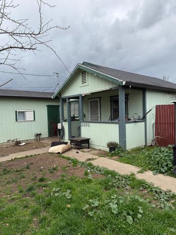 2201 Kenneth, Modesto, CA 95351