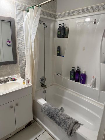 2201 Kenneth, Modesto, CA 95351