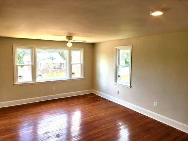 110 N MAIN ST, Union Bridge, MD 21791