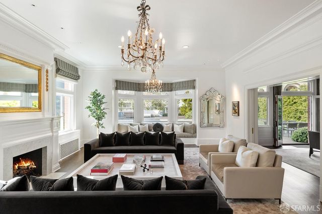 2830 Pacific Avenue, San Francisco, CA 94115