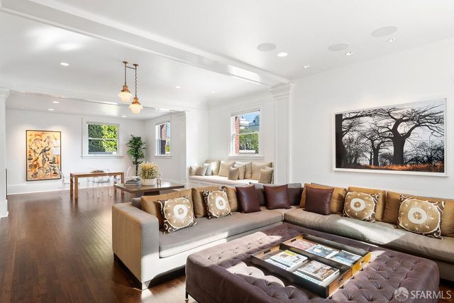 2830 Pacific Avenue, San Francisco, CA 94115