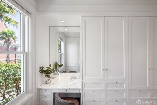 2830 Pacific Avenue, San Francisco, CA 94115