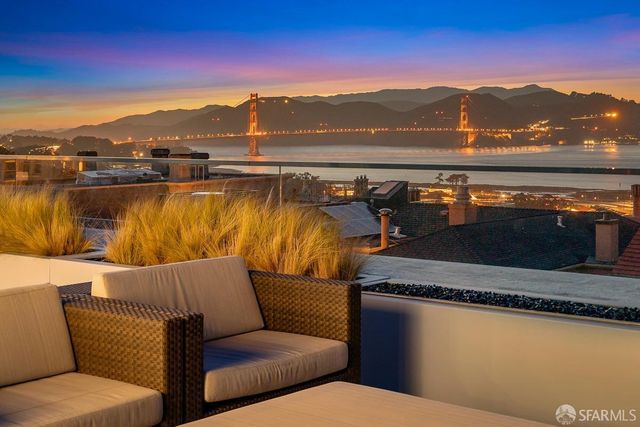 2830 Pacific Avenue, San Francisco, CA 94115