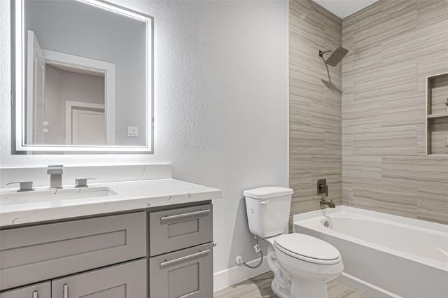 10021 Alfred Lane A, Houston, TX 77041