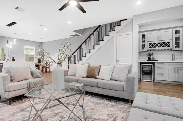 10021 Alfred Lane A, Houston, TX 77041